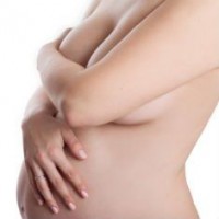 Уход за сухой кожей беременных